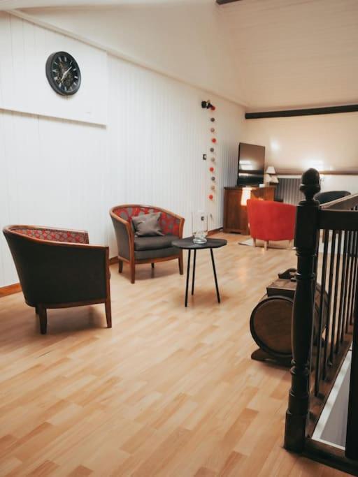 Appartement Avec Patio Saint Anne-dʼAuray 外观 照片